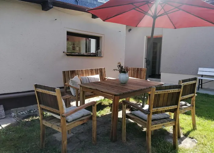 Apartment Haus Sandstein Glück Biedermann *