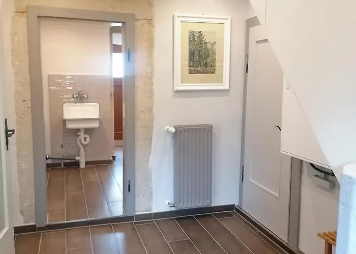 Apartment Haus Sandstein Glück Biedermann